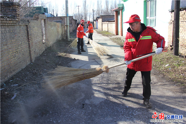 清扫巷道路面尘土 清扫巷道路面尘土