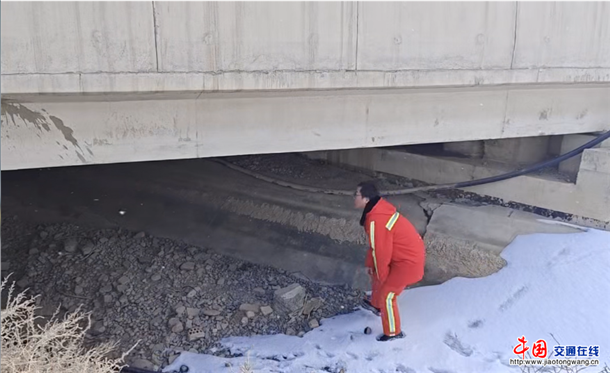 F3613D06@A62C5B08.AEF8A46900000000