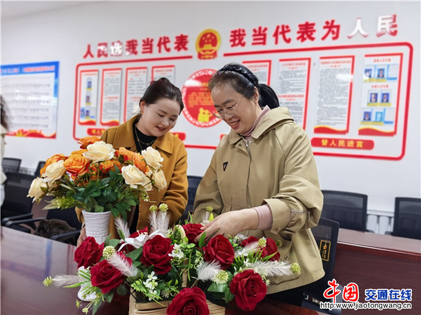 6084ea0f18b4d609e423e441eaa05bbb