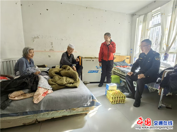 2026年3月2日   奇台执法大队   走访慰问困难群众