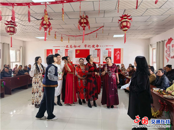 8c5be669b2caa4b1d0e8a40676161e86