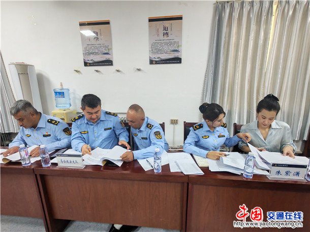 59BDB6FC9ED0EAED7B39F5A70FEBD34E