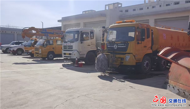 奎屯养护所稳步开展年审年检工作 奎屯养护所稳步开展年审年检工作