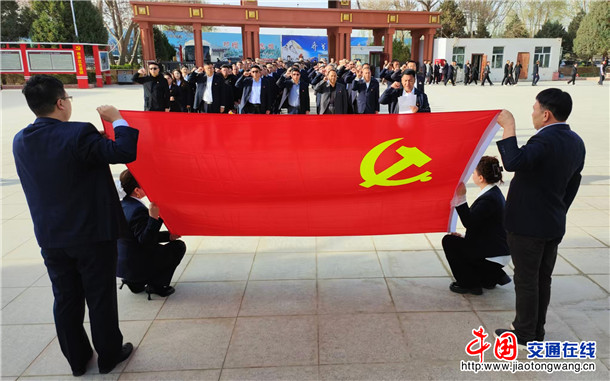 5f2d238572b98a8b551238742daf7043