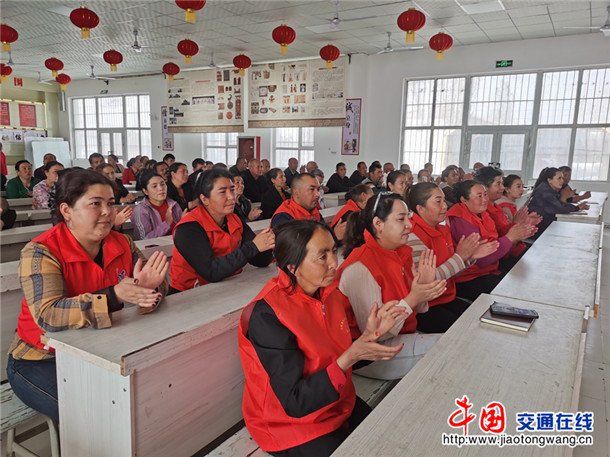 活动现场。外力 摄