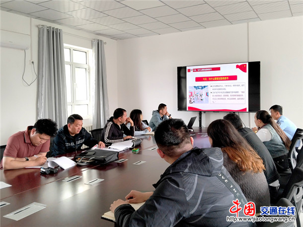 色提力乡喀力加克村全民阅读主题活动。色提力乡 供