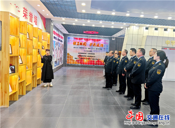 2e4275aed71a44f19b32c624172bfa4c