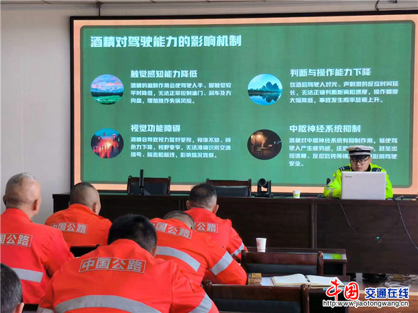 花园镇养护所圆满完成设备年检年审 助力全年公路养护3