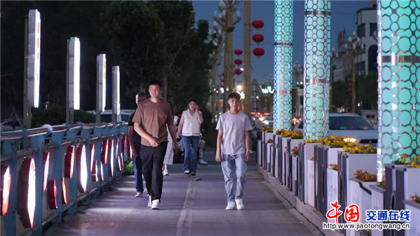 图片18 图片18