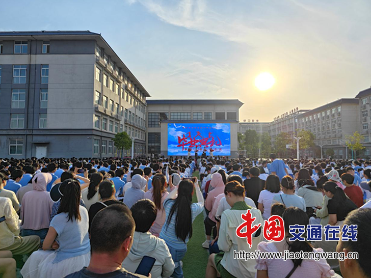 图片1 图片1