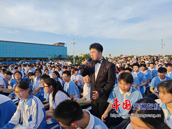 图片4 图片4