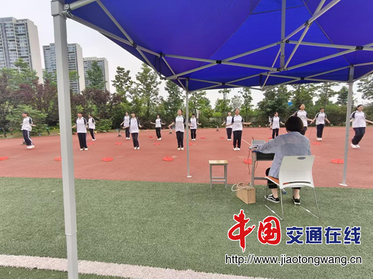 图片4 图片4