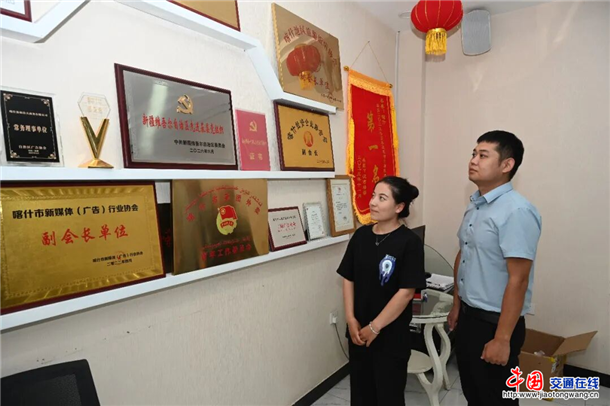图片2 图片2