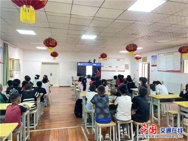 图片1 图片1