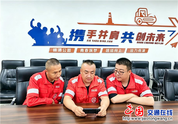bdd40682219276c17f2e14cdabb11983 bdd40682219276c17f2e14cdabb11983