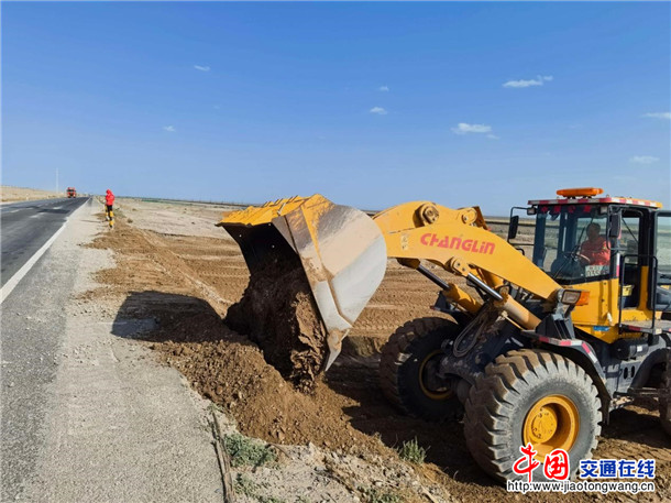 图⑥：水毁灾害修复路基现场图片